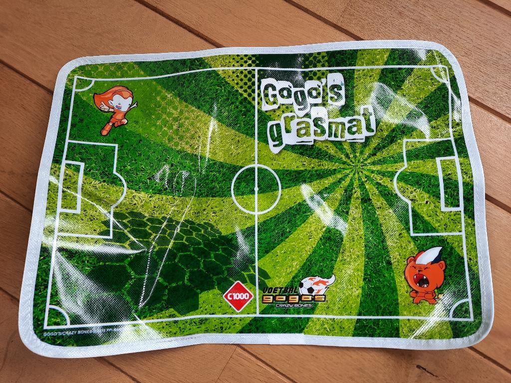 WK ORANJE VOETBAL GOGO'S grasmat placemat uit 2010 - nieuw -, Ophalen of Verzenden, Nieuw, Oranje of Koningsdag