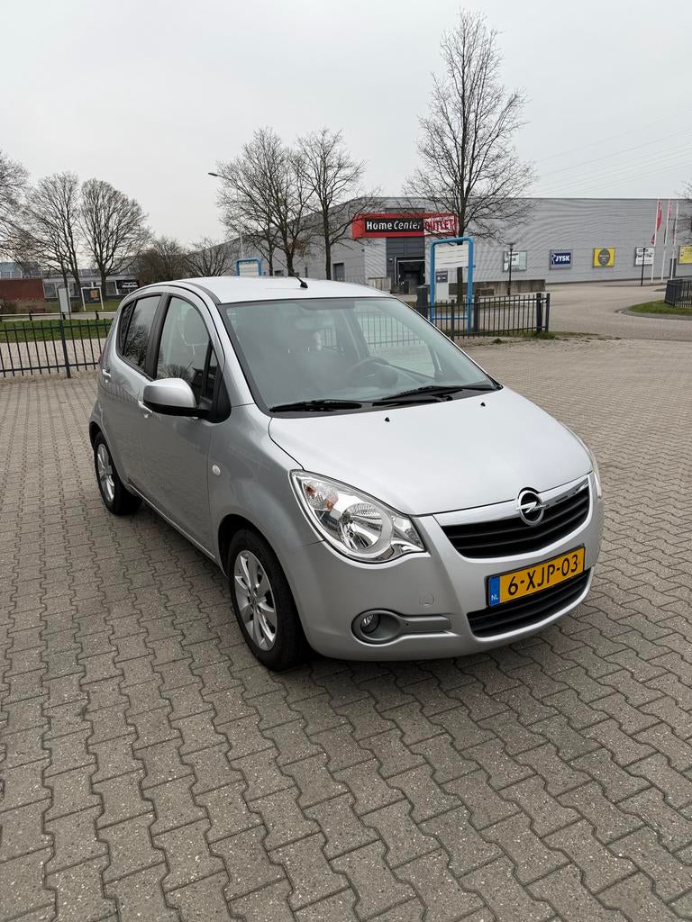 Opel Agila 1.0 12V 2014 Grijs airco nw apk, Auto's, Voorwielaandrijving, 31 €/maand, Origineel Nederlands, Handgeschakeld