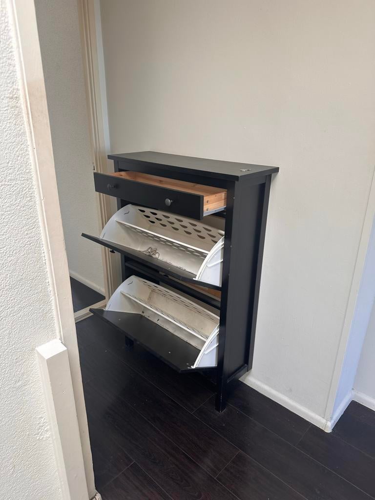 Zwarte schoenenkast met lade, Ophalen, Gebruikt