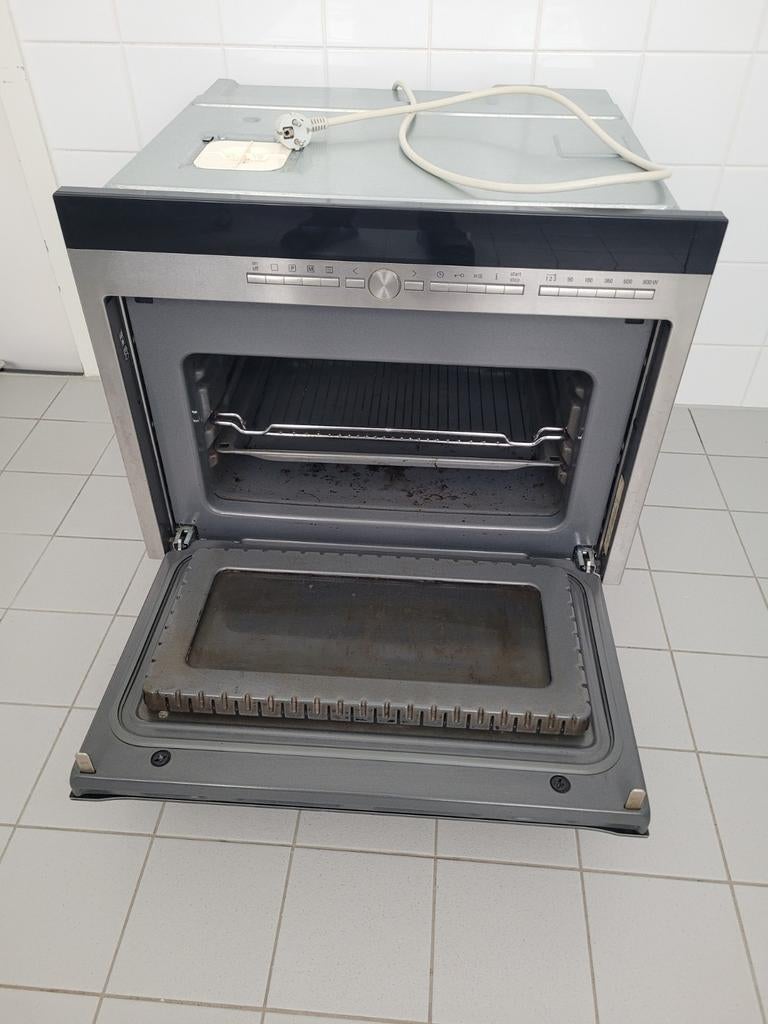Te koop aangeboden Siemens combimagnetron met hetelucht oven, Ophalen, Oven, Inbouw