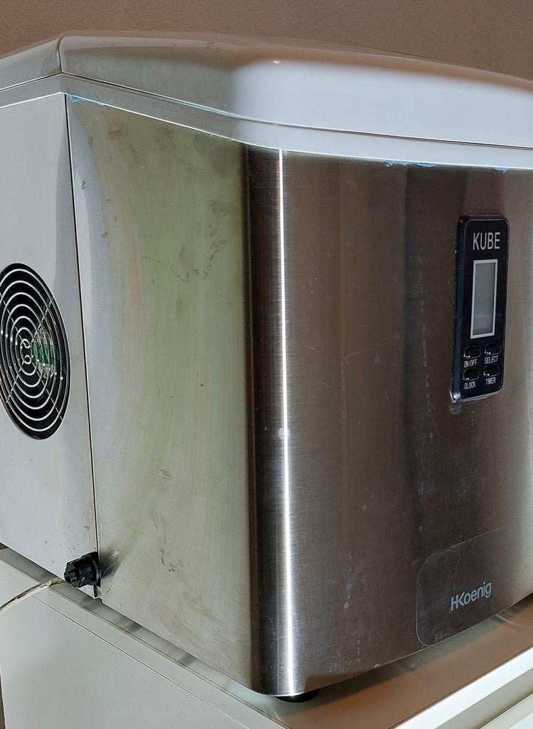 Aangeboden ijsmachine Koenig, Ophalen, Zo goed als nieuw