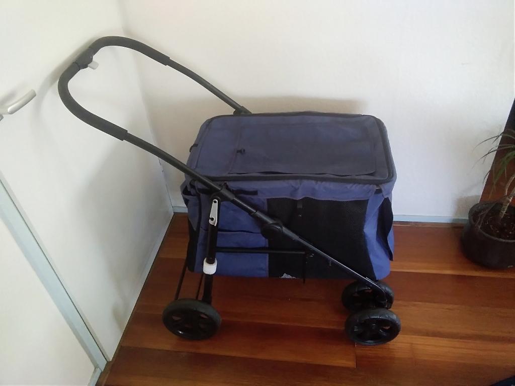 Z.g.a.n Hangige hondenbuggy, Ophalen, Zo goed als nieuw