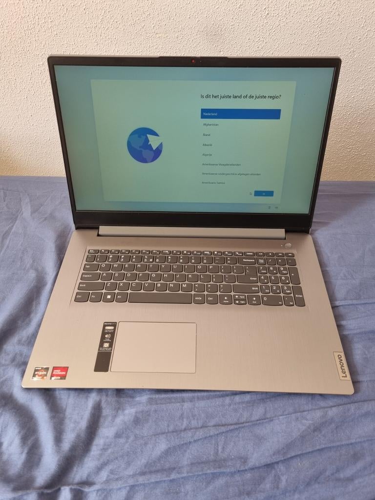 Te koop: Lenovo IdeaPad 3 17" - Ryzen 5 - Nagenoeg nieuw!, Ophalen of Verzenden