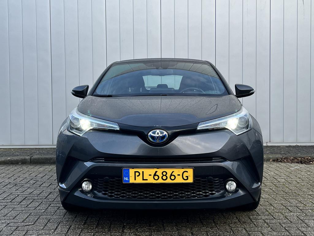 Toyota C-HR 1.8 Hybrid Dynamic 18 Inch, Trekhaak Navi Clima, Euro 6, 4 cilinders, 26 km/l, Hybride Elektrisch/Benzine