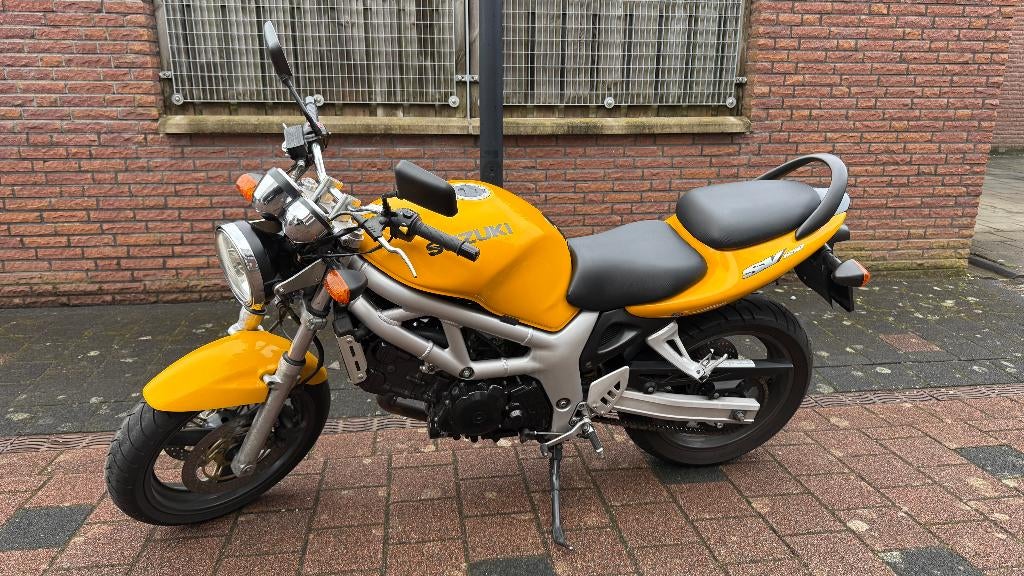 Nette Suzuki SV650 (2001) – Dé ultieme V-twin stuurfiets!, Motoren, Motoren | Suzuki, 2 cilinders, Particulier, Meer dan 35 kW