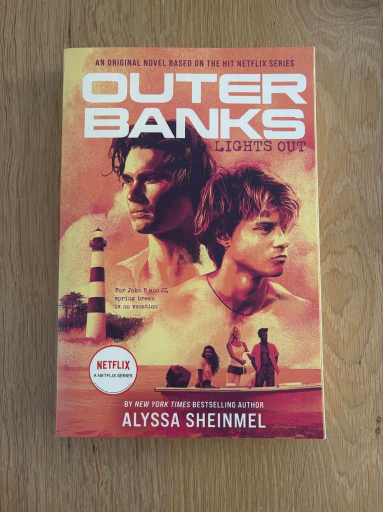 Outer Banks Lights Out boek, Ophalen of Verzenden, Zo goed als nieuw, Amerika