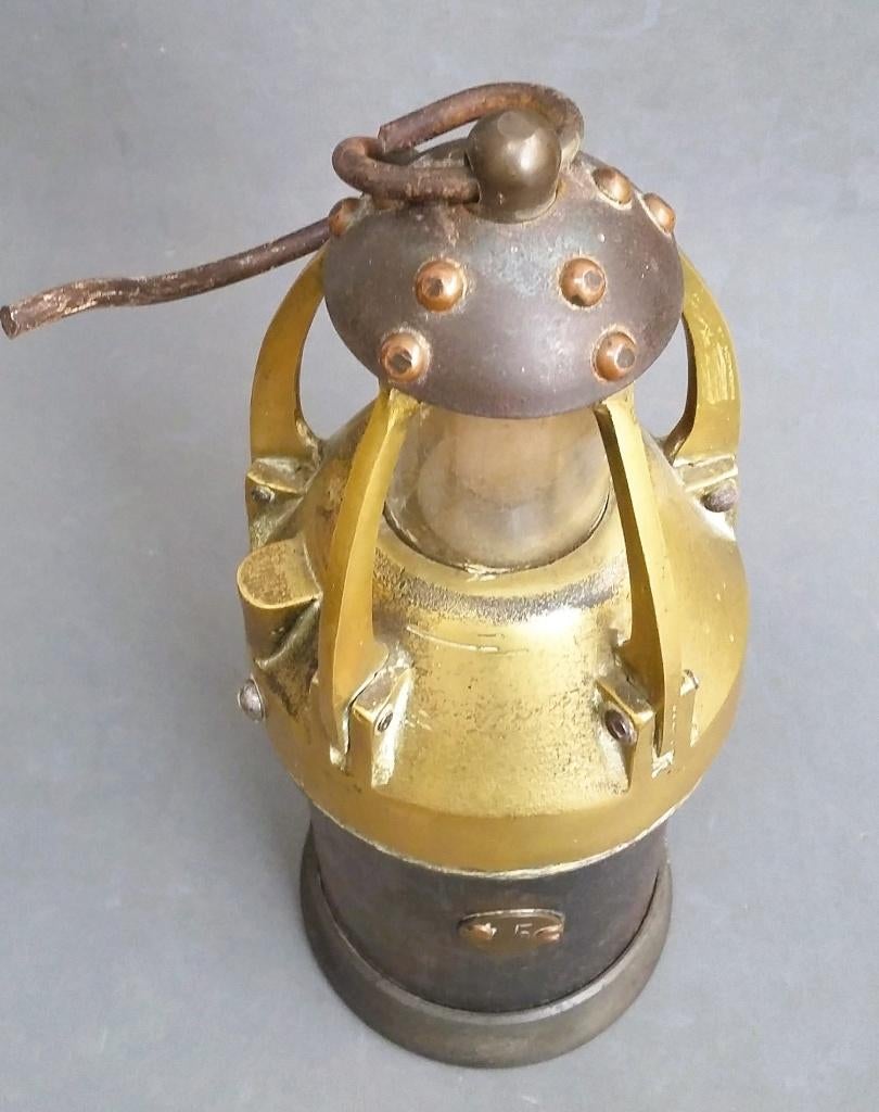 Antieke oude Mijnlamp Mijnwerkerslamp Minbouw Lamp, Antiek en Kunst, Ophalen of Verzenden
