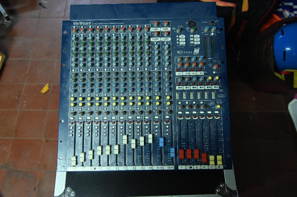 Allen & Heath MixWizard 14:4:2, Ophalen, Gebruikt, 10 tot 20 kanalen, Microfooningang