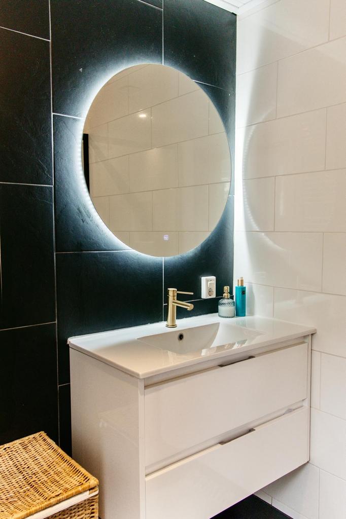 Wastafel met onderkast B 90,5 x D 47 x H 58,2 cm, Huis en Inrichting, Badkamer | Badtextiel en Accessoires, Ophalen, Zo goed als nieuw