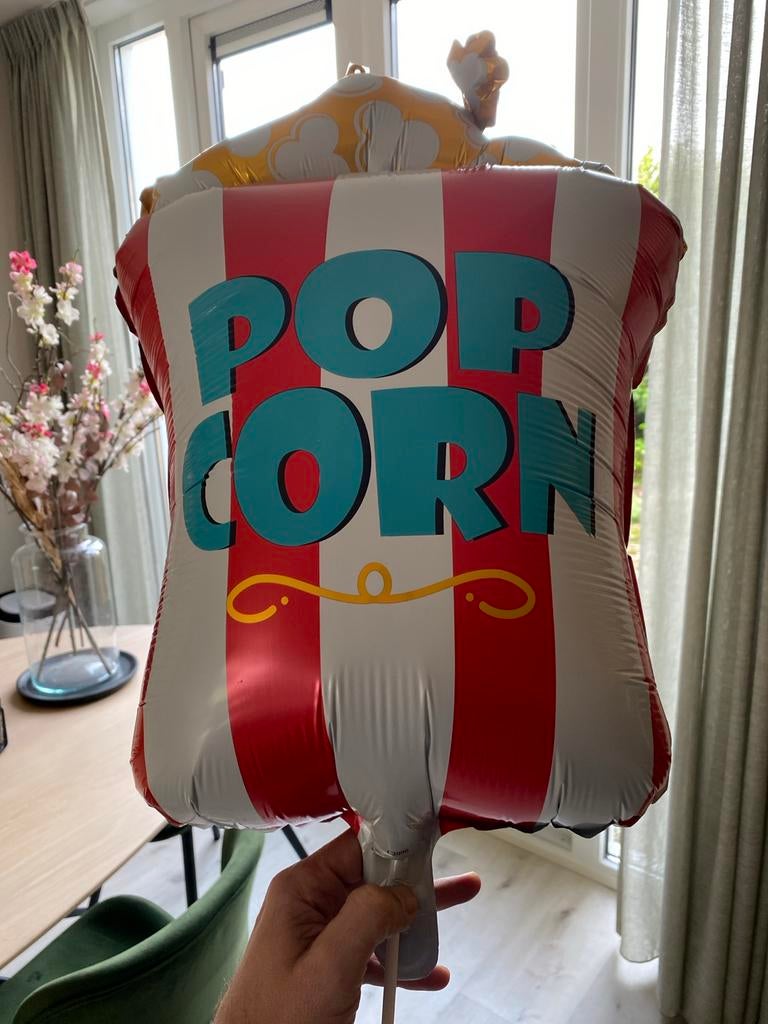 GRATIS grote ballon ‘popcorn’, Ophalen, Gebruikt, Versiering, Film of Tv
