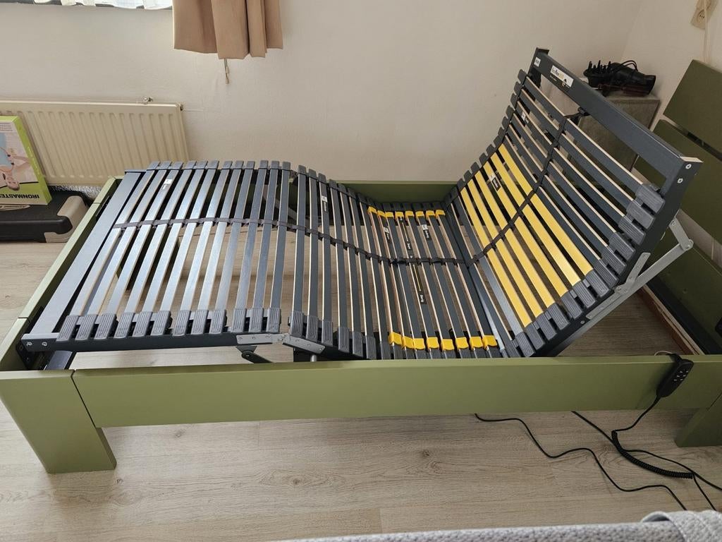 Beter bed Fresh 90 x 200 frame plus elektrische bodem/matras, Ophalen, Zo goed als nieuw, Eenpersoons, 90 cm