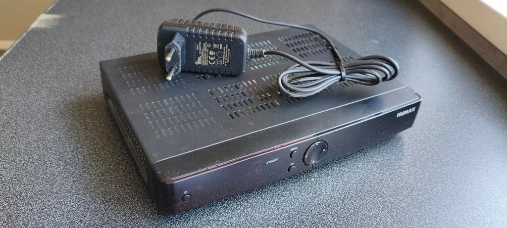 Humax IRHD-5300C digitale HDTV kabelontvanger., Ophalen of Verzenden, Zo goed als nieuw