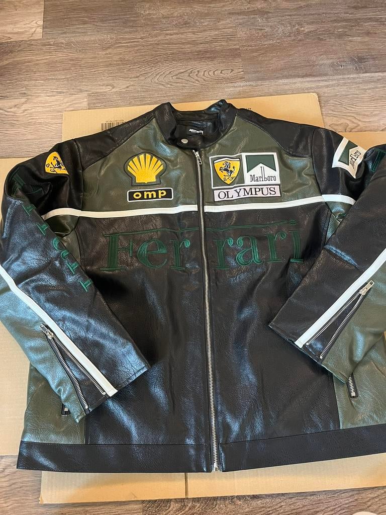 Ferrari x Marlboro Racing jas (maat XL) – leder look groen, Ophalen of Verzenden, Zo goed als nieuw, Maat 56/58 (XL), Groen