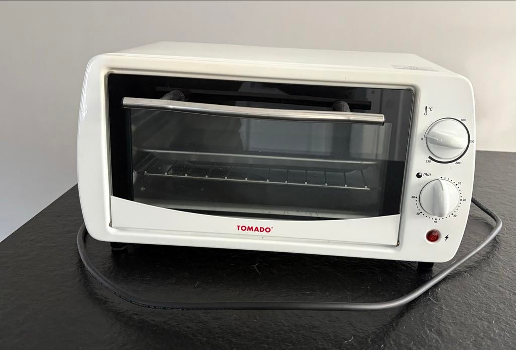 Compacte Tomado Oventje - Perfect voor de camping., Witgoed en Apparatuur, Ovens, Minder dan 45 cm, Gebruikt, Oven, Ophalen of Verzenden
