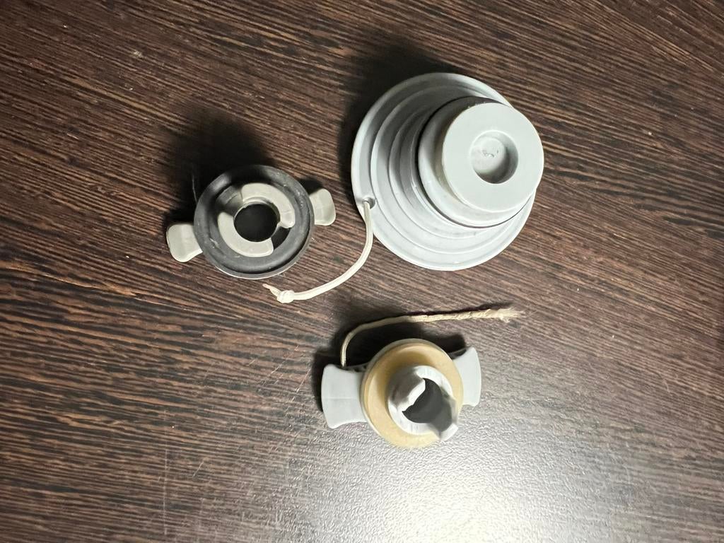 🔥VENTIELDOPPEN RUBBERBOOT – SET VAN 3 🔥, Ophalen of Verzenden, Gebruikt, Minder dan 2 meter, Overige kabels