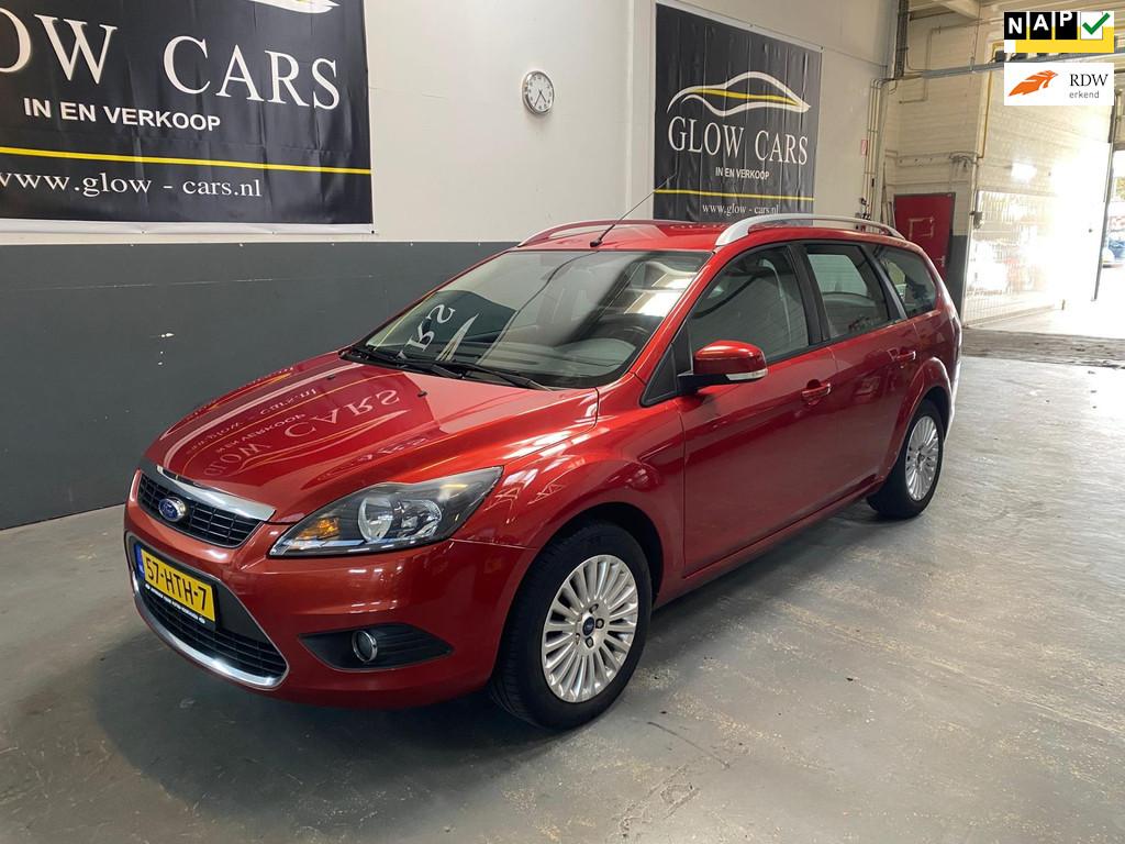 Ford Focus Wagon 1.6 Titanium AIRCO|TREKHAAK|PDC|NAP|CRUISE, Gebruikt, Zwart, 4 cilinders, 635 kg