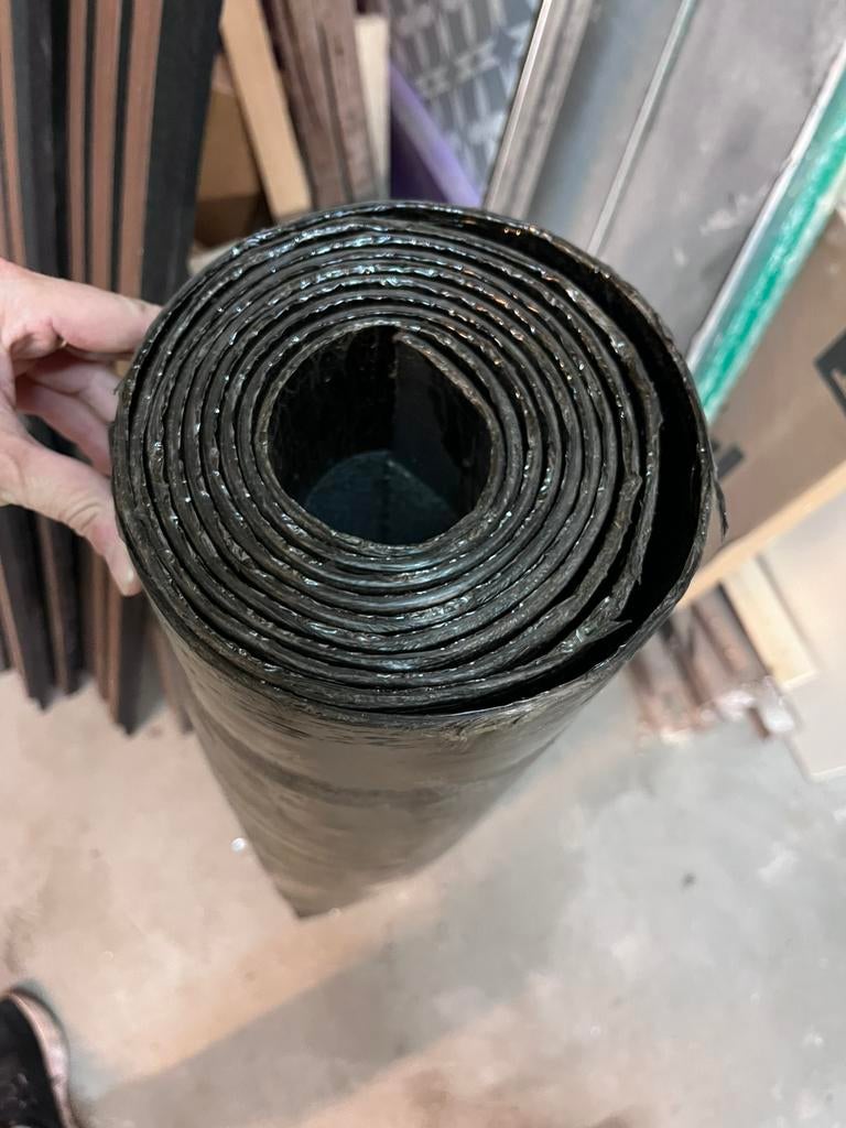 Bitumen zwart dalbedekking dakleer leislag, Overige materialen, Zwart, Ophalen of Verzenden, Zo goed als nieuw