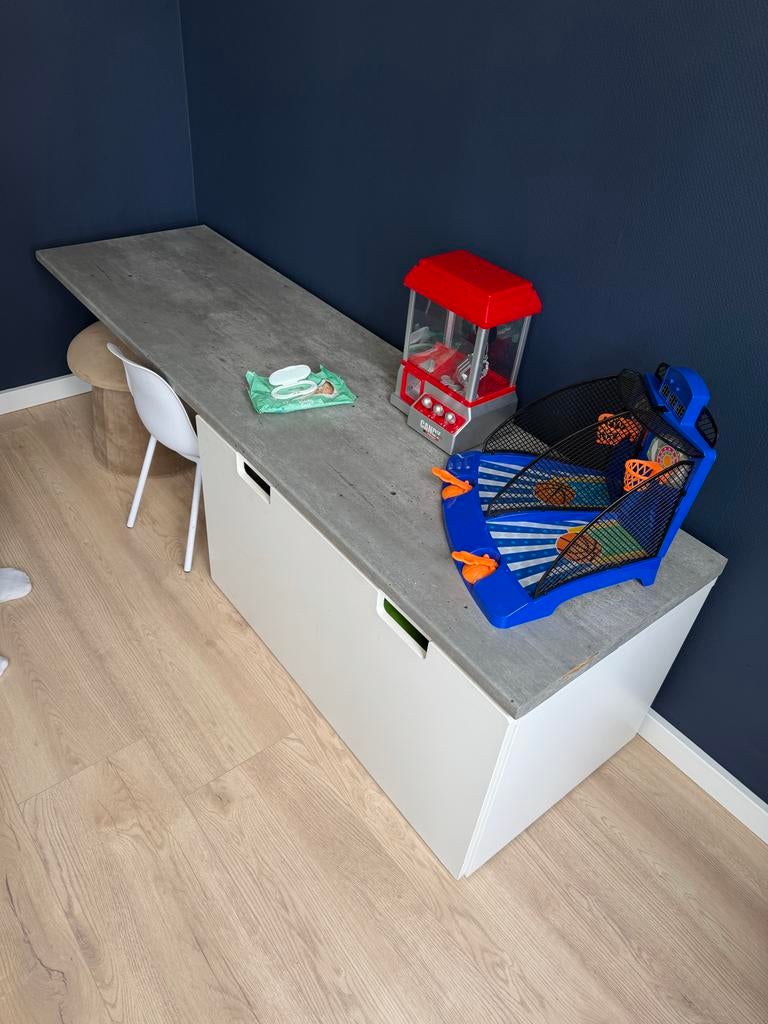 Mooi bureau met lade - Kan nog een ronde mee!, Huis en Inrichting, Bureaus, Ophalen of Verzenden, Gebruikt