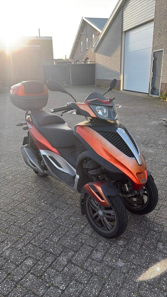 Piaggio MP3 Yourban 300 LT - Oranje/Zwart, Fietsen en Brommers, Ophalen of Verzenden
