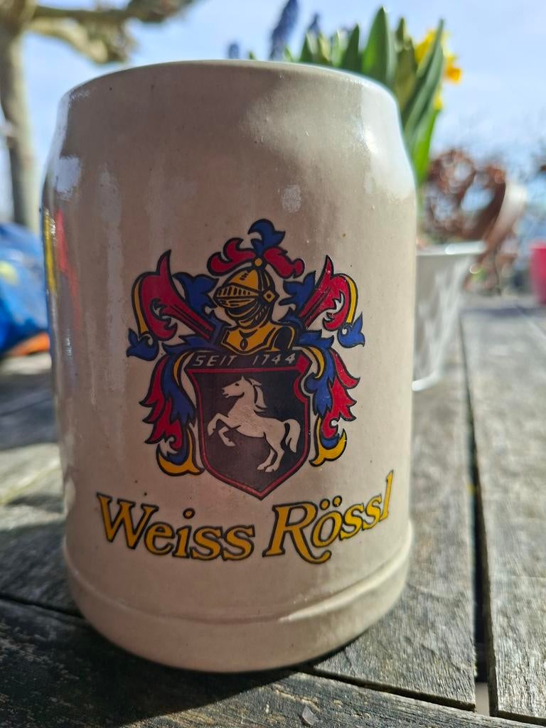 Vintage bierpul WEISS RÖSSL 0.5 liter, Verzamelen, Biermerken, Ophalen of Verzenden, Gebruikt, Pul(len), Overige merken