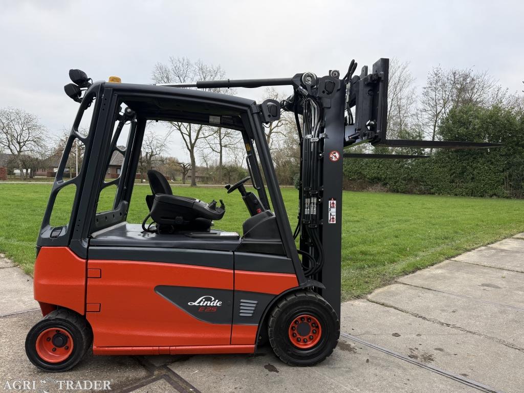Linde E25 heftruck triplo freelift Sideshift vorkversteller, Info@vanbeurdenheftrucks.nl, Linde, Heftruck, Ophalen of Verzenden