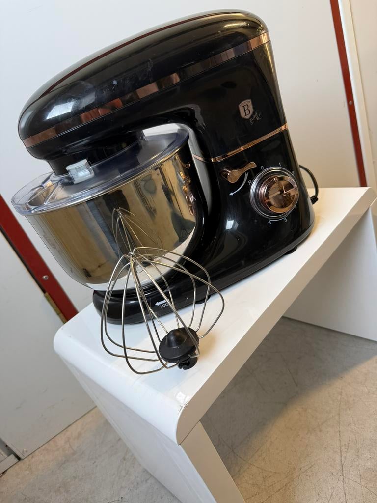 Berlinger Haus deegmachine, 4 liter of meer, Ophalen of Verzenden, Zo goed als nieuw, 3 snelheden of meer