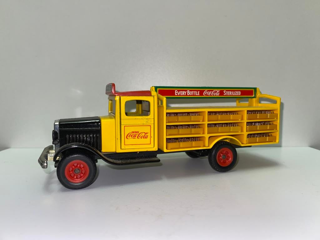 Siku 1:55 White Coca Cola truck, Ophalen of Verzenden, Zo goed als nieuw, Bus of Vrachtwagen, SIKU