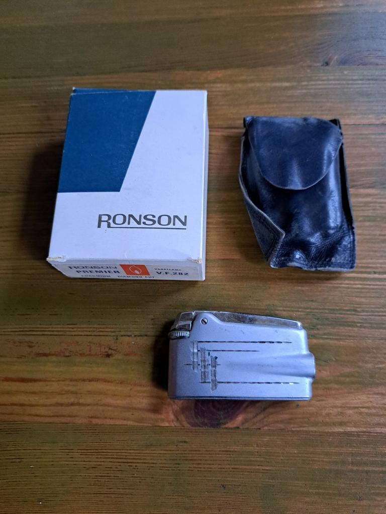 Ronson aansteker, Ophalen of Verzenden, Gebruikt, Aansteker