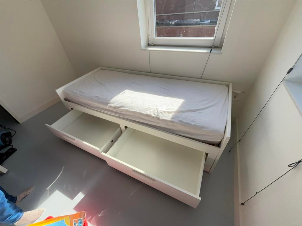 Uitschuifbaar 2-persoons bed met opberglades, Ophalen, 90 cm, Wit, Tweepersoons