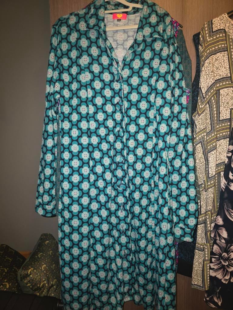 Tantilly jurk  xxxxl / 4xl, Ophalen of Verzenden, Zo goed als nieuw, Maat 46/48 (XL) of groter, Onder de knie