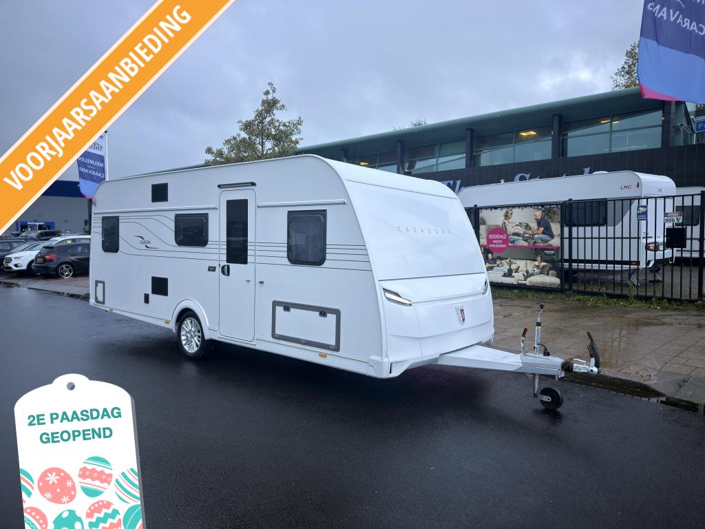 Tabbert Cazadora 550 DMK Uniek! 3-stapelbed 7persoons, Schokbreker, Tabbert, Bedrijf, Treinzit