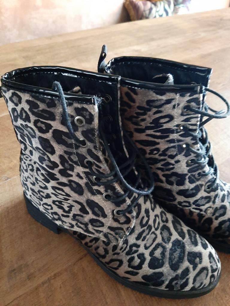 Stoere Shoeby boots met luipaardprint - Maat 37, Kleding | Dames, Schoenen, Bruin, Lage of Enkellaarzen, Ophalen of Verzenden