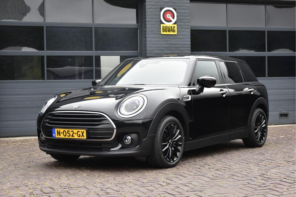 MINI Clubman Mini 1.5 Cooper Business Edition Automaat, Auto's, 12 maanden, Gebruikt, Zwart, Origineel Nederlands