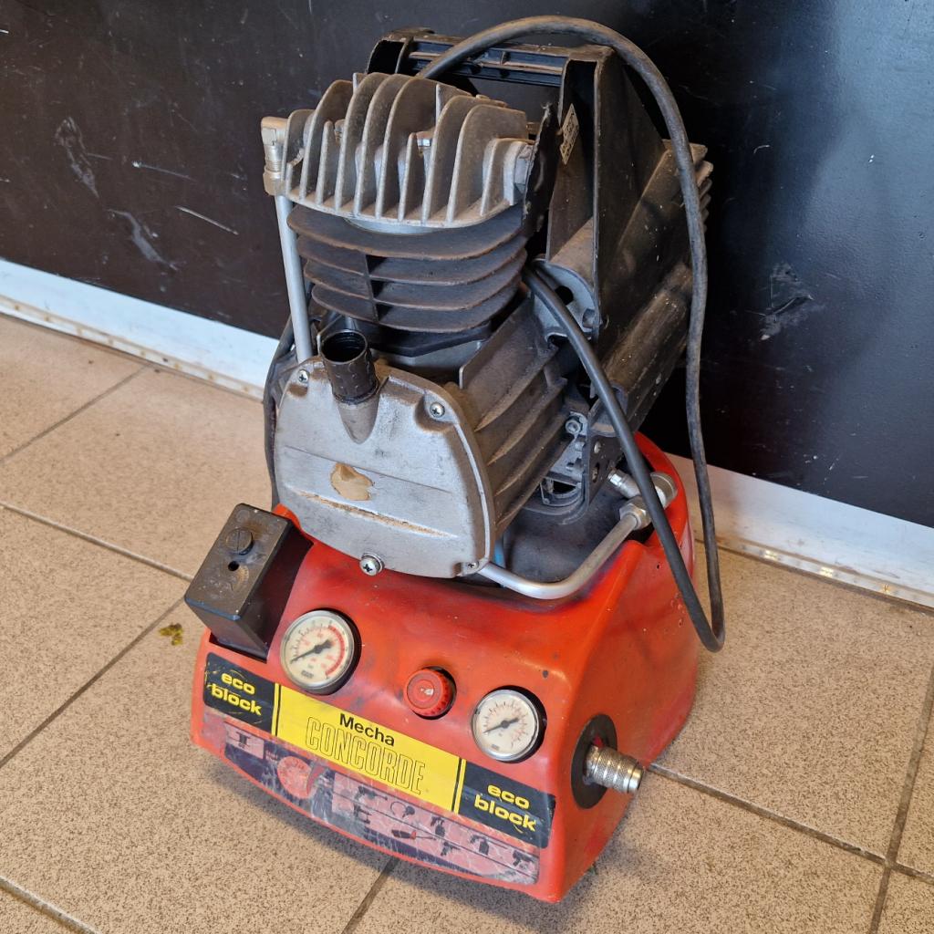 Mecha Concorde Compressor - In Gebruikte Staat, Doe-het-zelf en Verbouw, Compressors, Flex Ltd., Zo goed als nieuw, https://flex.com/contact-us
