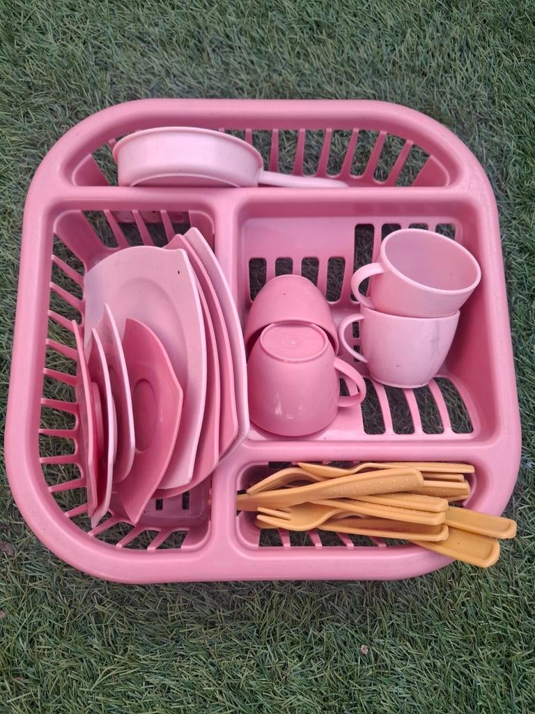 Buiten speelgoed keukentje afwasrekje met servies, Kinderen en Baby's, Speelgoed | Overig, Ophalen of Verzenden, Zo goed als nieuw