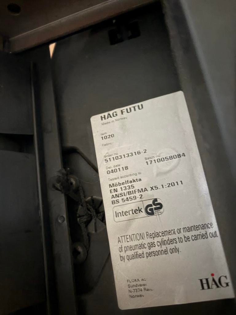 HÅG Futu Bureaustoel - Ergonomisch en Comfortabel, Huis en Inrichting, Bureaustoelen, Ophalen, Gebruikt, Zwart, Bureaustoel