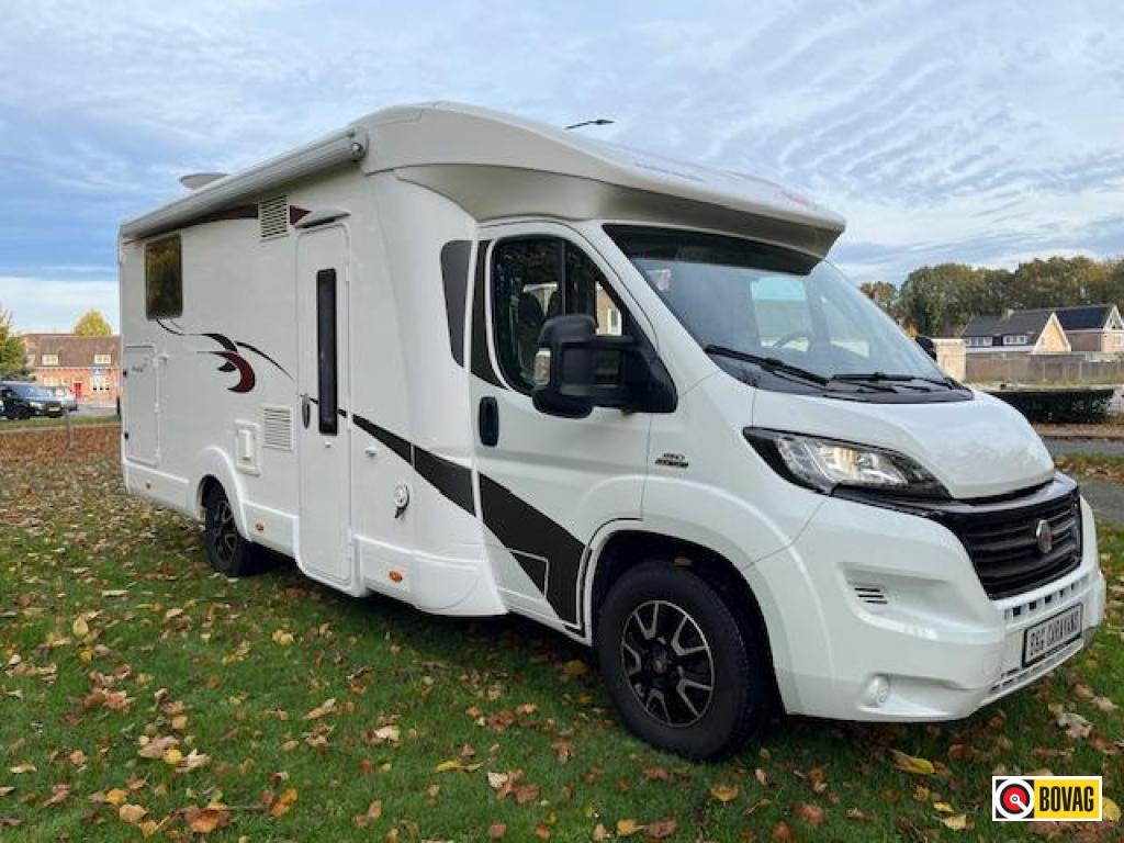 Eura Mobil Profila 720 QB Topstaat, super compleet, Caravans en Kamperen, Standaard zit, Ringverwarming, Bedrijf, Half-integraal