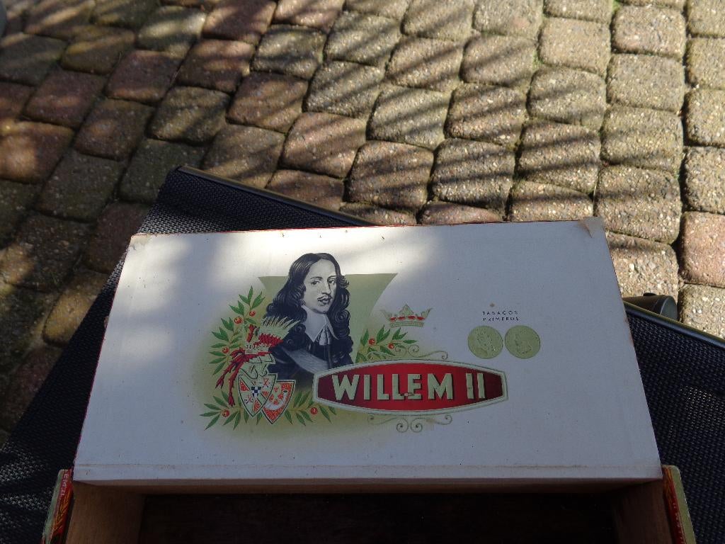 Willem 11 sigaren kistje, Ophalen of Verzenden, Gebruikt, Tabaksdoos of Verpakking