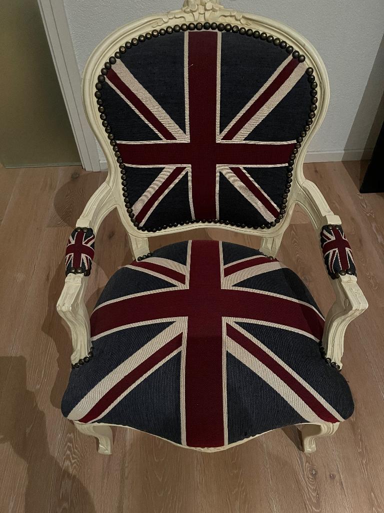 Stoel Engelse vlag, Ophalen, Zo goed als nieuw, Rood, Eén