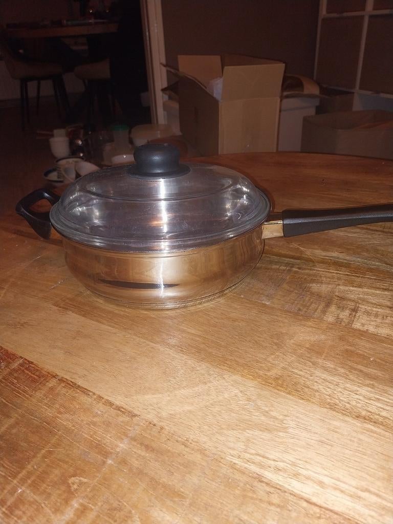 Hapjespan met glazen deksel, Ophalen, Gebruikt, Rvs, Koekenpan of Braadpan