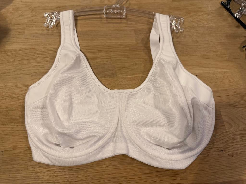 Anita sport bh 70H NIEUW!! Nu €30, Kleding | Dames, Ondergoed en Lingerie, Ophalen of Verzenden, Wit, BH