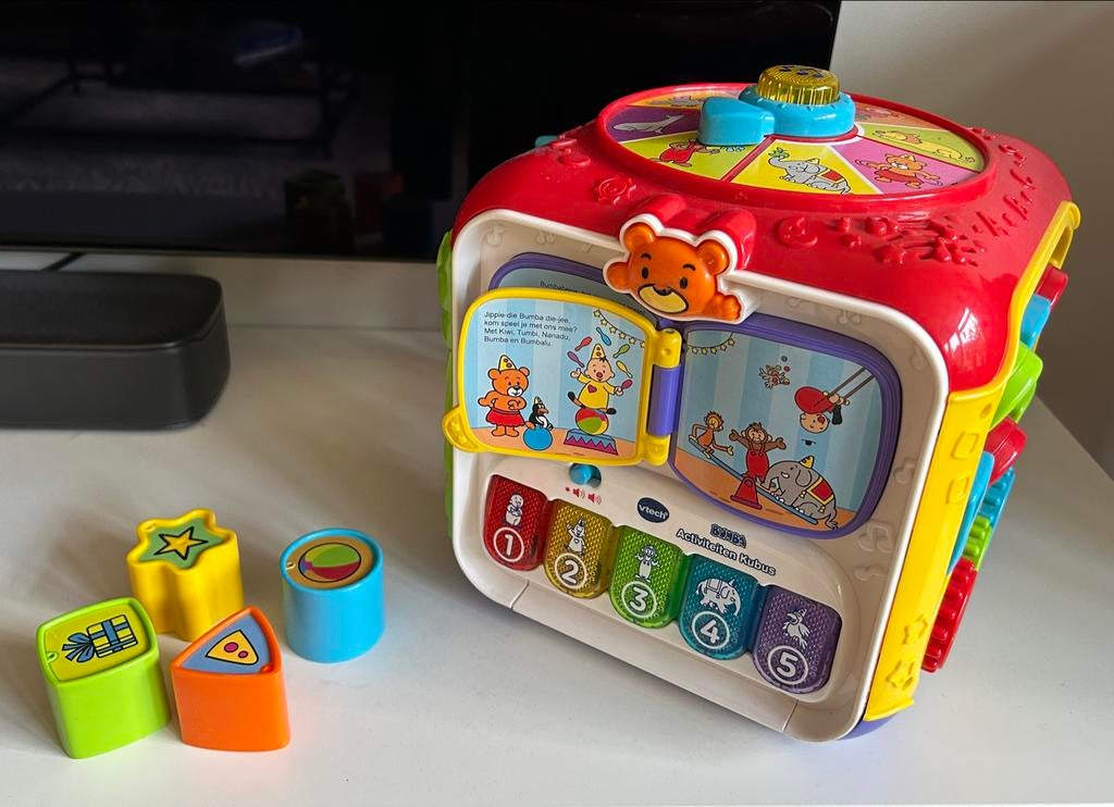 V-Tech Bumba activiteiten kubus - Zo goed als nieuw, Ophalen, Zo goed als nieuw, Overige typen, Met licht