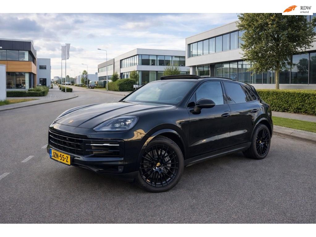 Porsche CAYENNE 3.0 V6 Benzine BJ 2024 Pano Camera, Automaat, Cayenne, Gebruikt, 2995 cc
