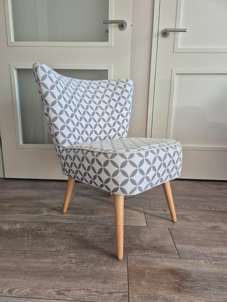 Stoel, Huis en Inrichting, Fauteuils, Ophalen of Verzenden, 50 tot 75 cm