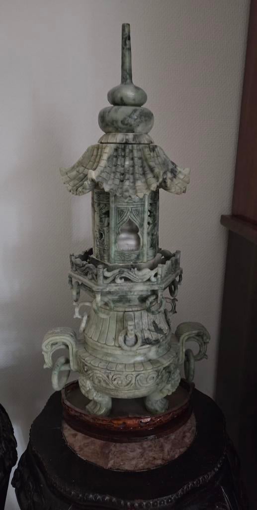 Beeld diverse antieke Botha Oosterse Jade beelden, Antiek en Kunst, Kunst | Beelden en Houtsnijwerken, Ophalen of Verzenden