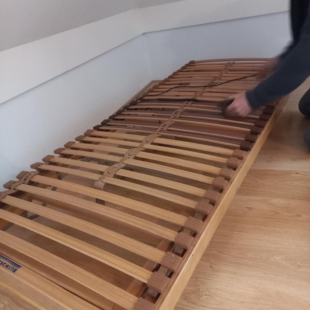 Bed bodem ProFlex elektrisch  (werkt gedeeltelijk), Ophalen, Gebruikt, Eenpersoons, 190 cm of minder