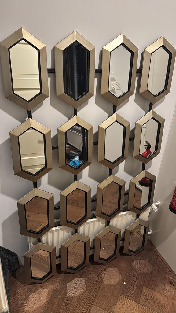 Honingraat spiegelwand, Ophalen of Verzenden, Zo goed als nieuw