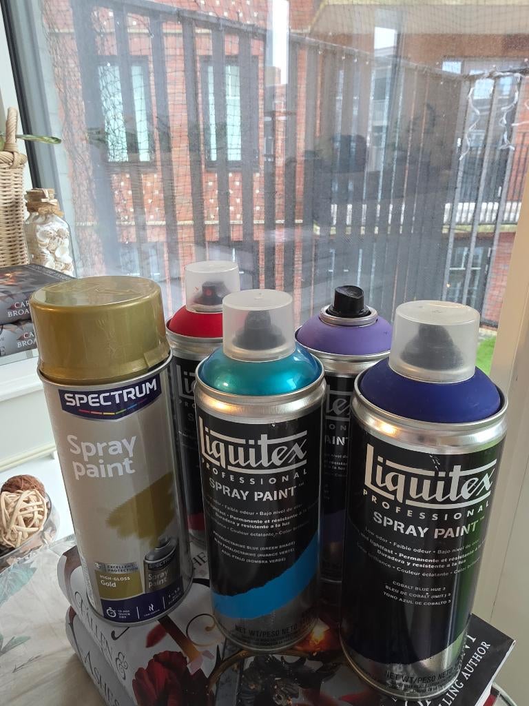 Spray paint - Liquitex proffesional, Hobby en Vrije tijd, Schilderen, Ophalen of Verzenden, Nieuw, Acrylverf