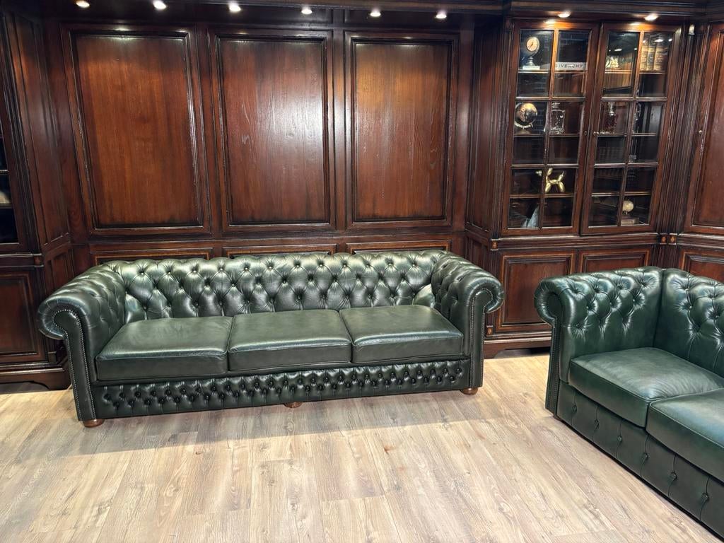 Orginele chesterfield antiek groen leren 3 zits, Ophalen, Info@chesterfieldjunkie.nl, Chesterfiels, Gosem engelstraat