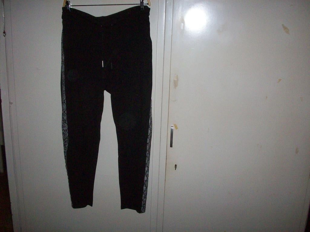 Damens legging broek tijger print grijs, Kleding | Dames, Ophalen, Zo goed als nieuw, Zwart, W33 - W36 (confectie 42/44)